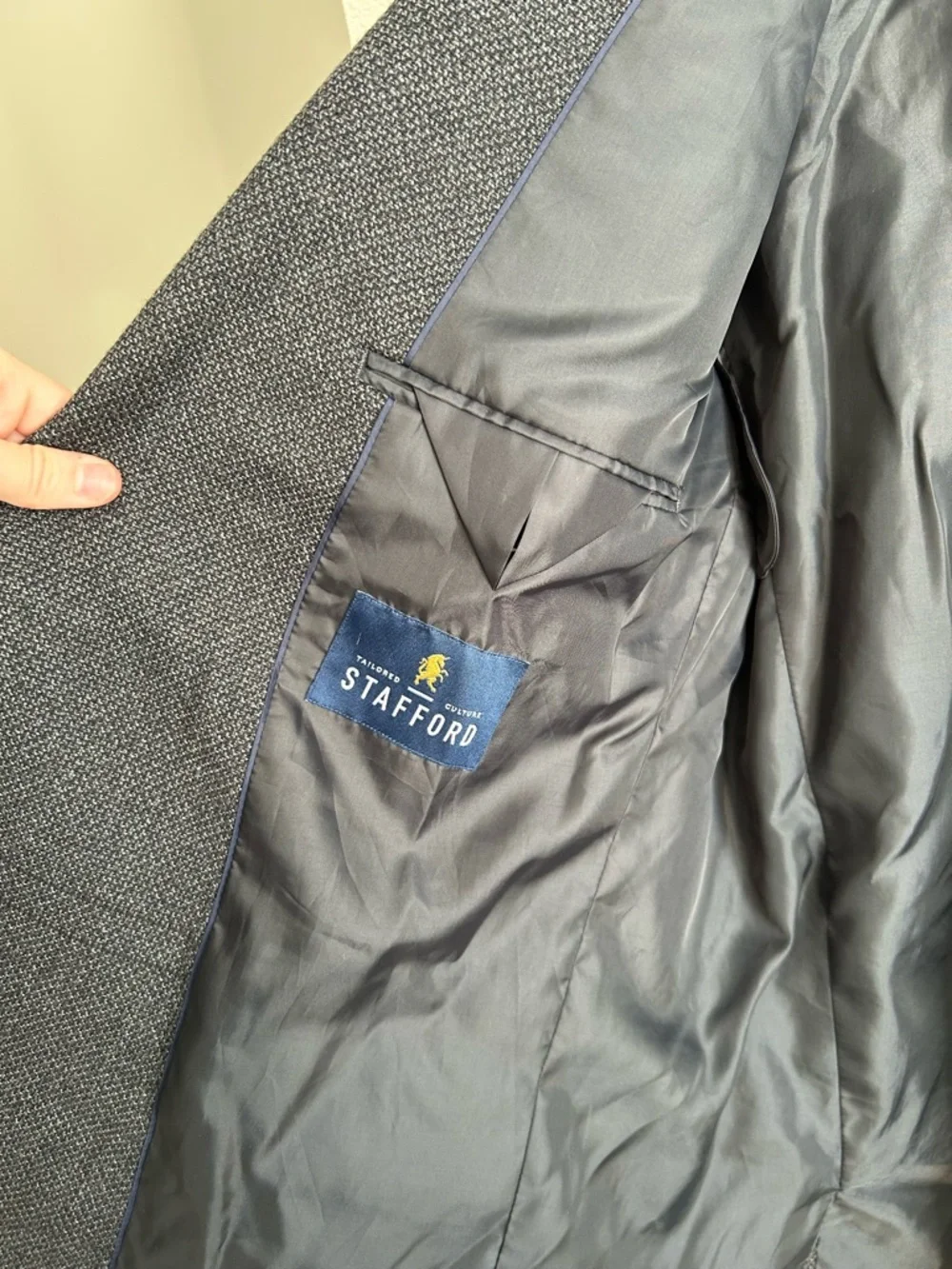 Stafford Grey Wool Blend Seasonal Texture Classic Fit Blazer Sport Coat Size 42L